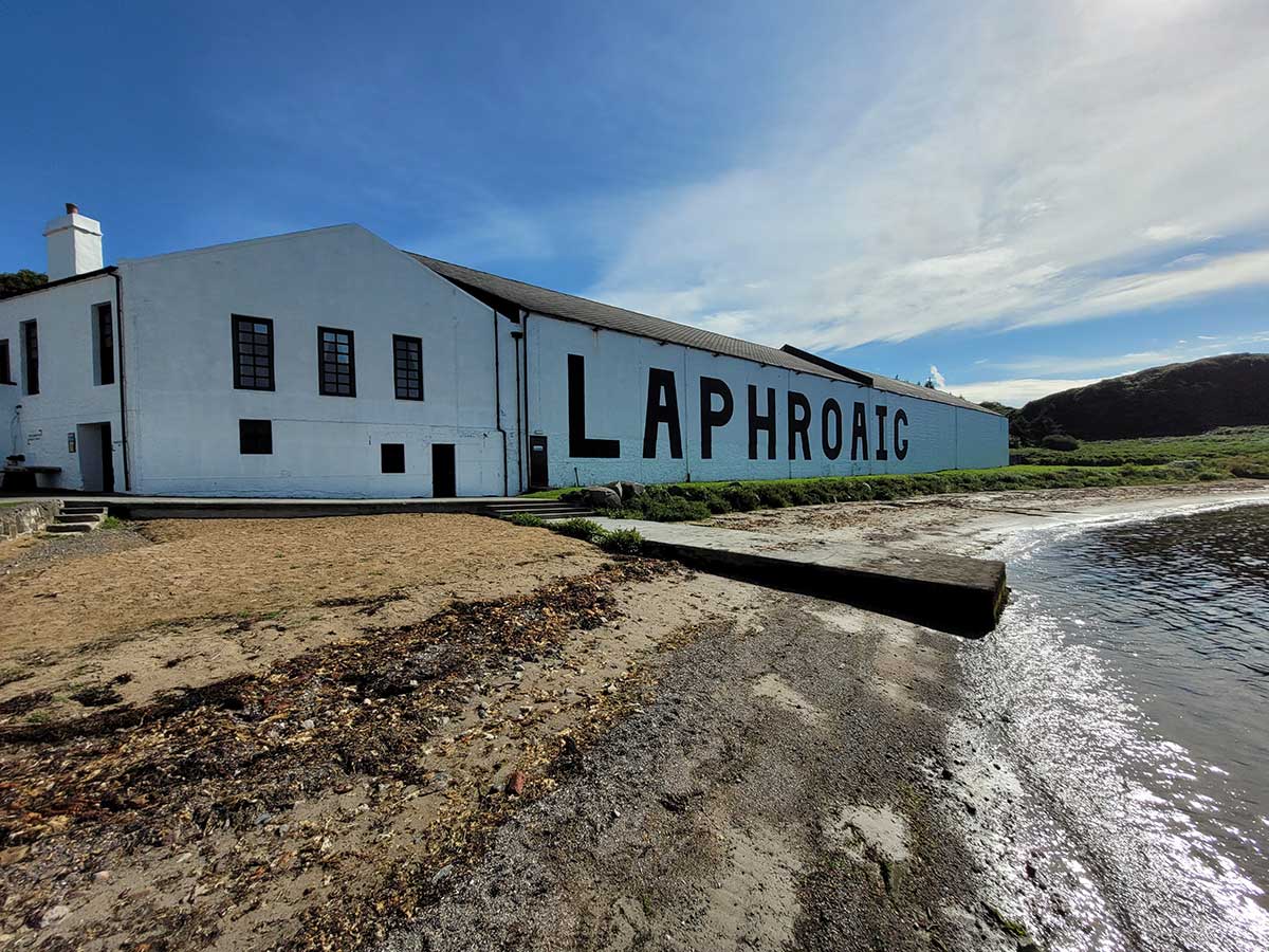 Laphroaig-10